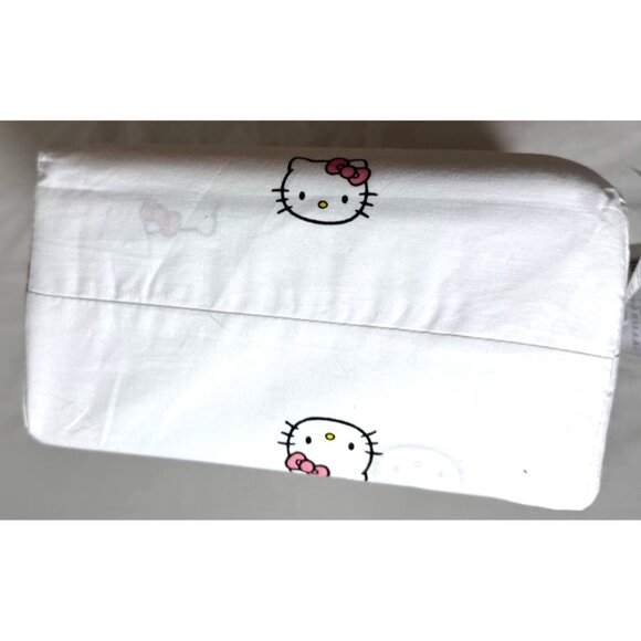 Hello Kitty Full Sheet Set 100% Cotton Includes Flat Fitted Sheets & Pillowcases - Picture 5 of 6